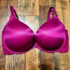 Victoria's Secret Bombshell Plunge 38D Lace Push-up Bra